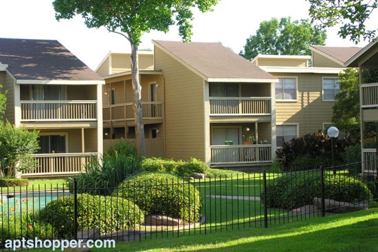 Laurel Parc Apartments